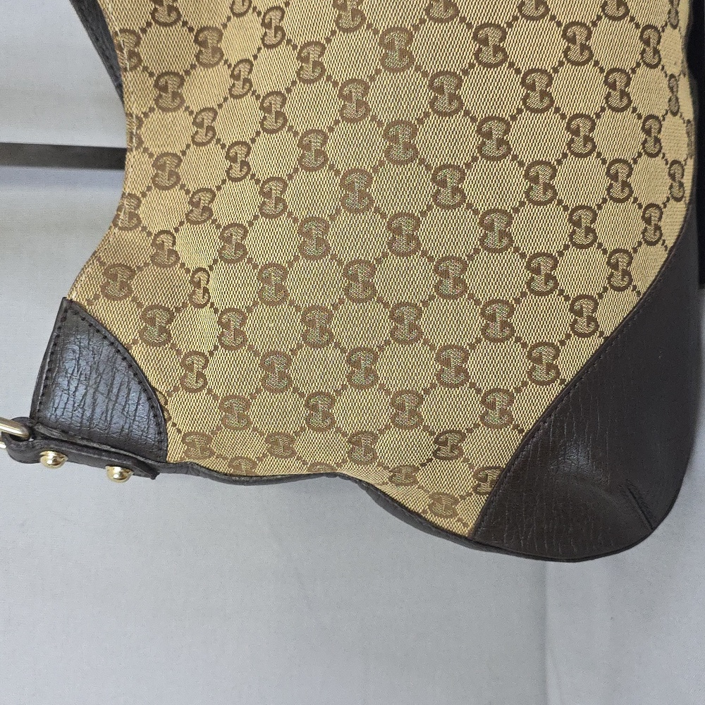 Gucci Beige and Brown Hobo Bag - Picture 6 of 16